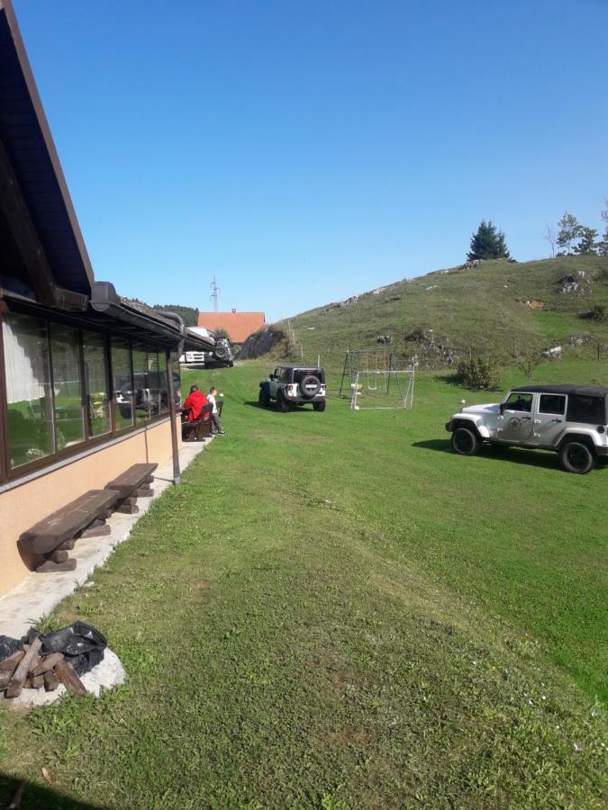 turistična kmetija pr mark Trebce Eksteriør billede